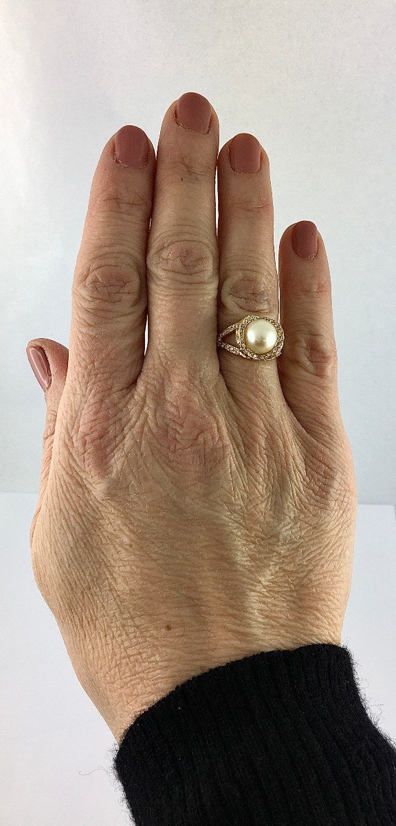 Yellow Gold Solitaire Ring With Japanese Cultured Pearl And Diamonds-photo-6