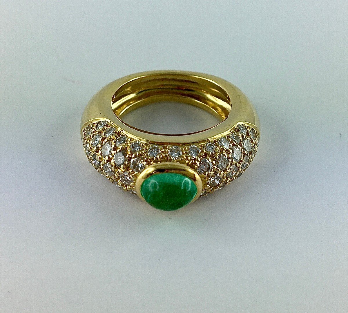 Bangle Ring Yellow Gold Emerald Cabochon And Diamond Paving-photo-2