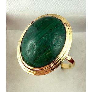 Malachite Cabochon Ring In Yellow Gold 