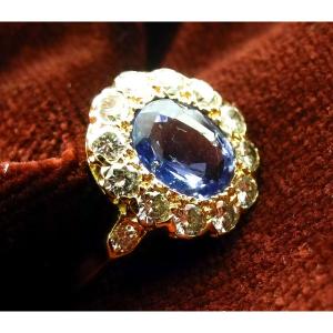 Pompadour Ring Blue Sapphire Ceylon Type Entourage Diamonds On Yellow Gold