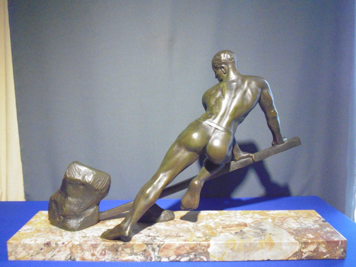 Man Lifting A Rock - Bronze Signed L. Ménetié-photo-4