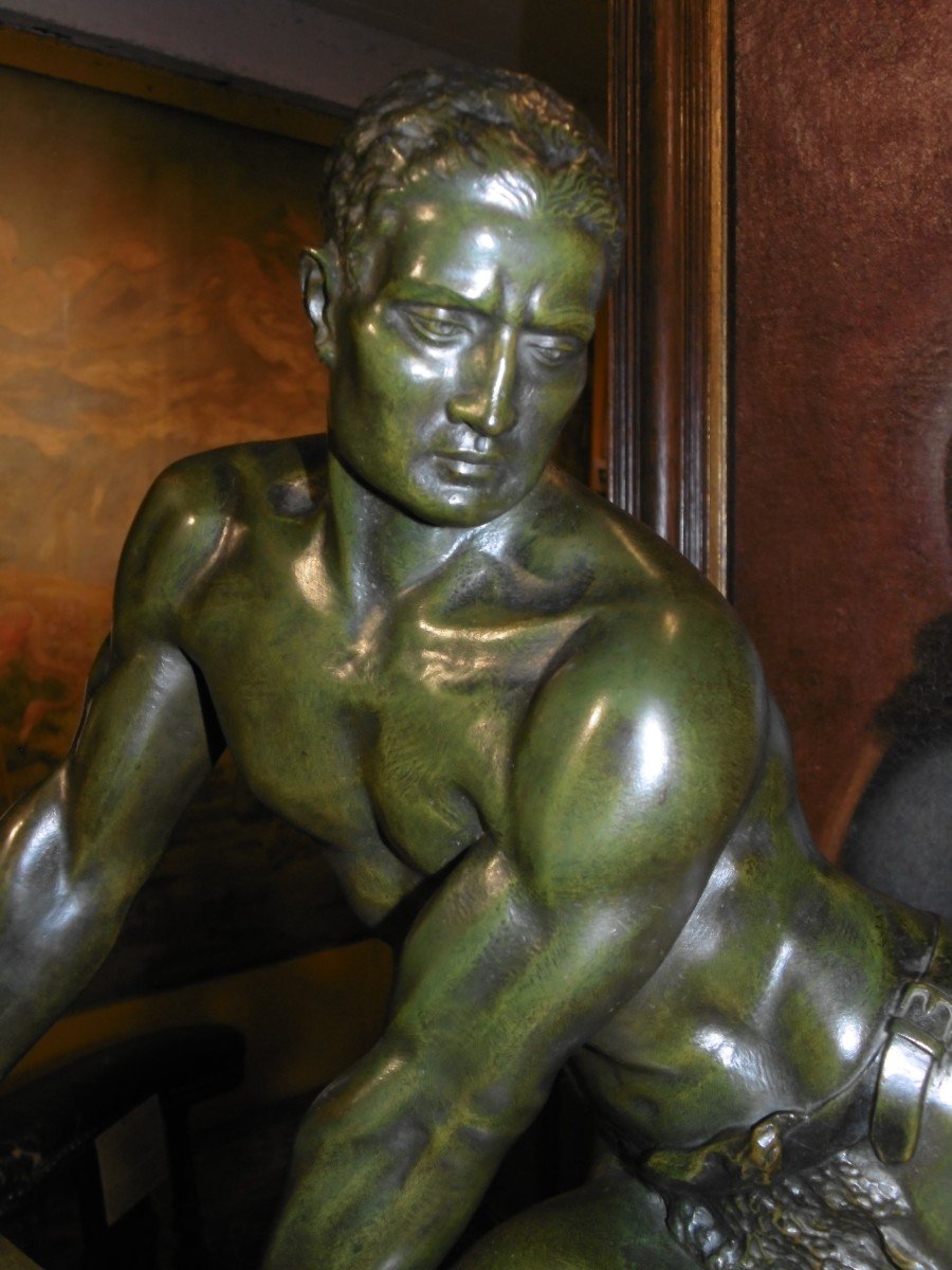 Man Lifting A Rock - Bronze Signed L. Ménetié-photo-1