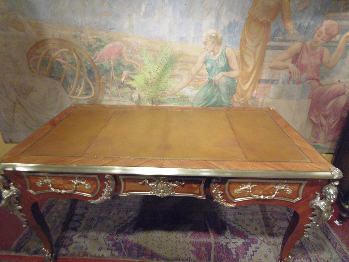  Bureau plat de style Louis XV dans le goût de Charles Cressent-photo-8