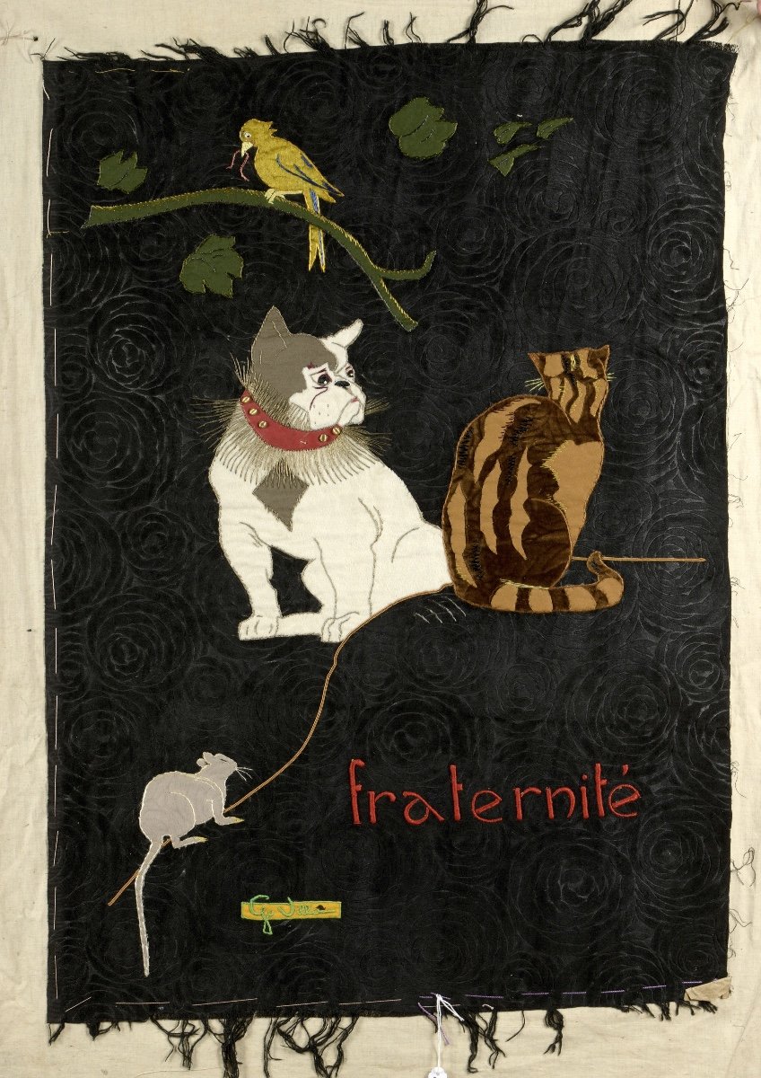 Georges Villa (1883-1965) Fraternité - Grand tissu brodé début XXème siècle - Animaux 