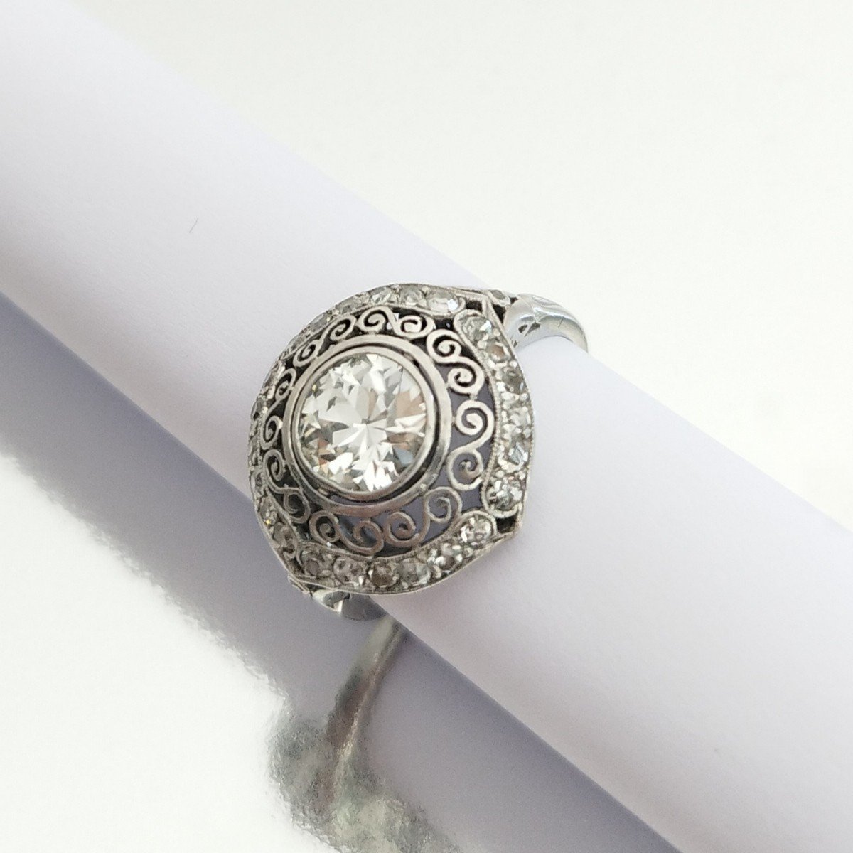 1920s Diamond And Platinum Ring-photo-4