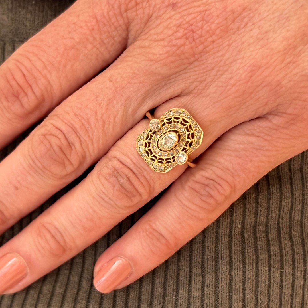Antique Ring From The 1900s. Rose Cut Diamonds, 18 Carat Yellow Gold.-photo-2