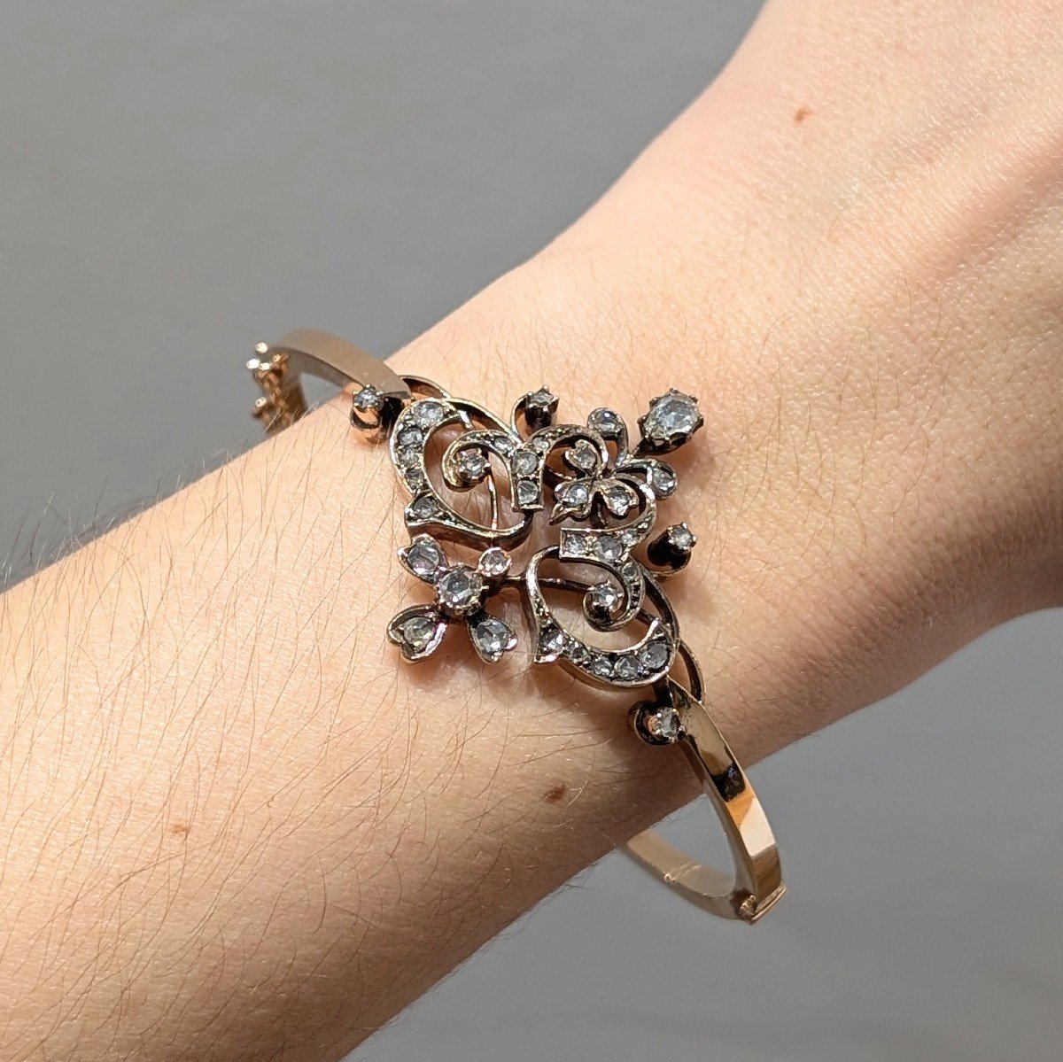  1870s Bracelet, Rose Cut Diamonds And 18 Carat Gold.-photo-2