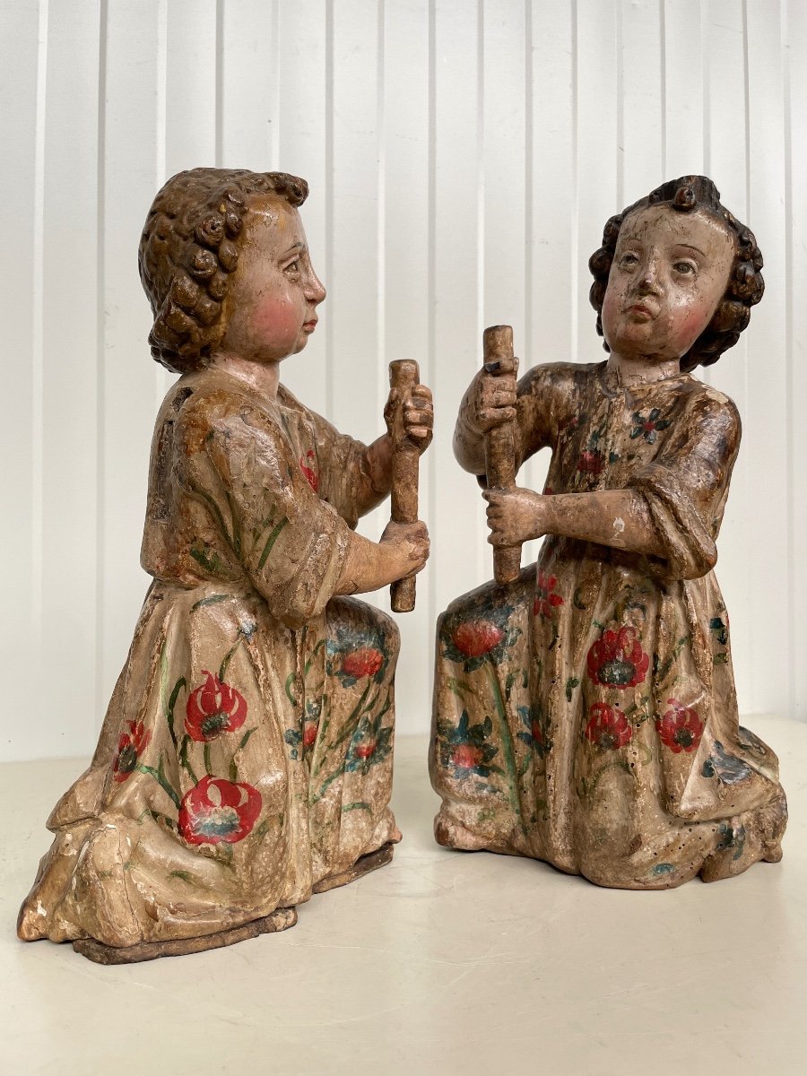 2 Beaux Anges En Bois Circa 1700 -photo-1