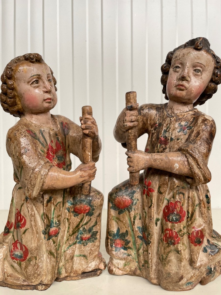 2 Beaux Anges En Bois Circa 1700 