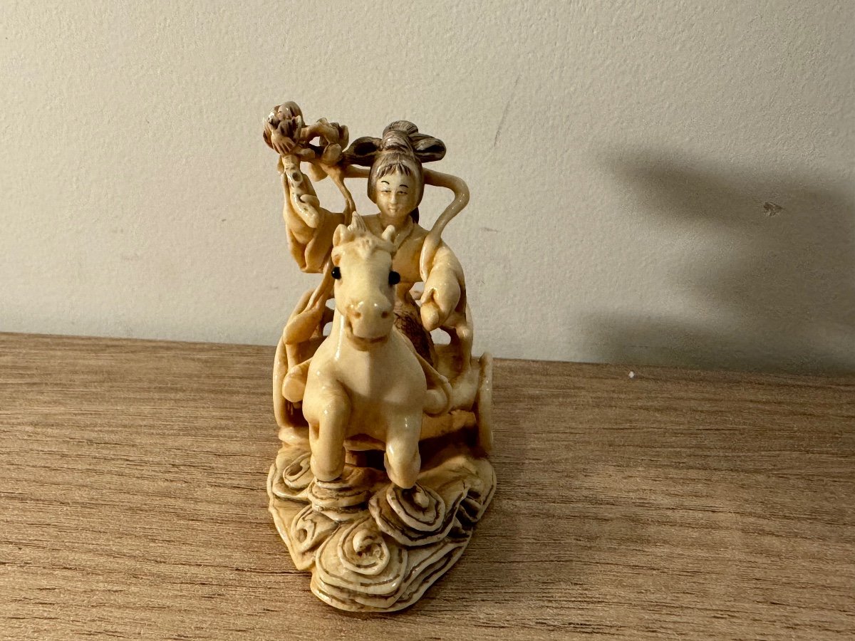 Netsuke "Impératrice Dans Une calèche "-photo-4