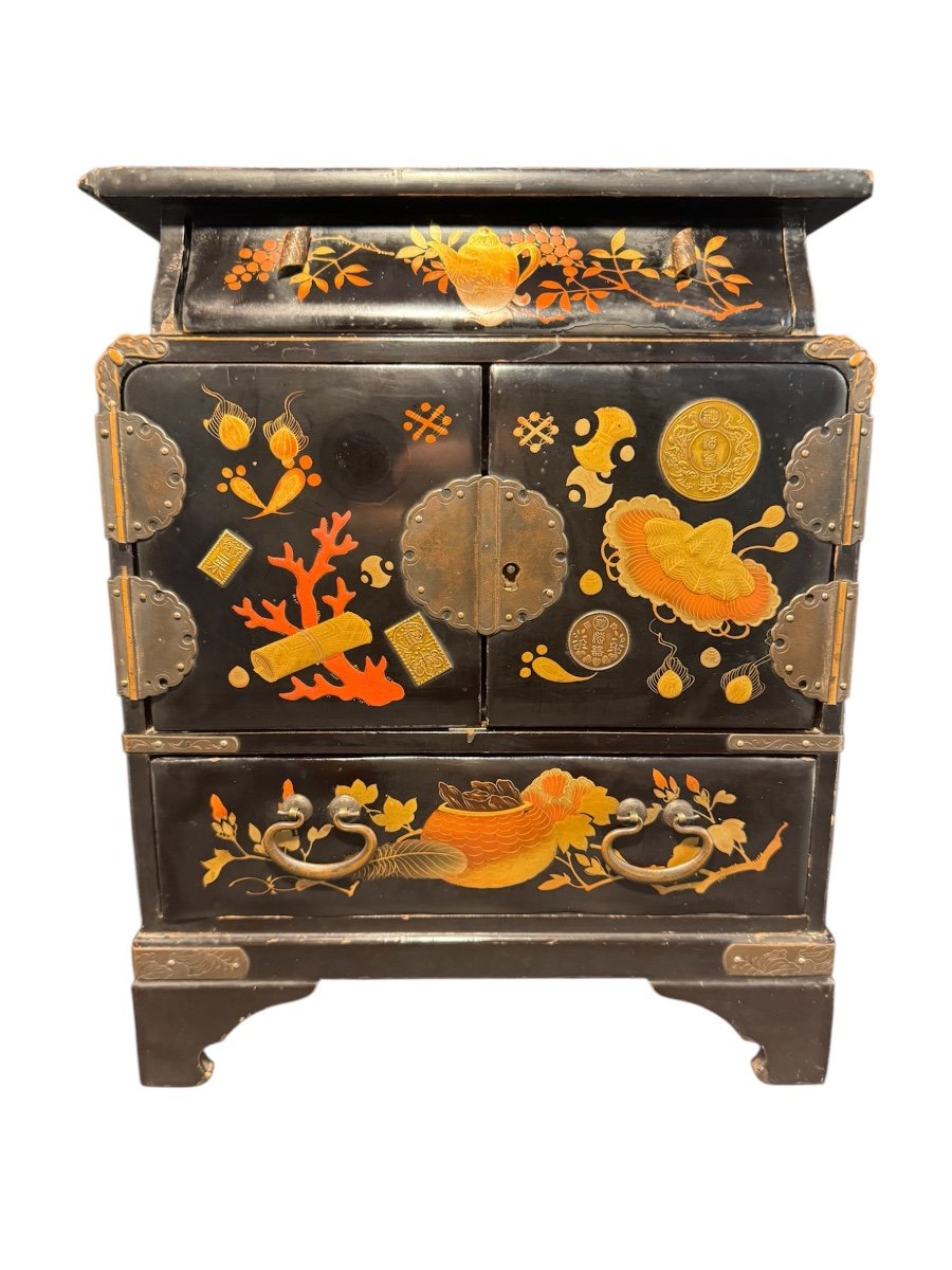 Japanese Miniature Travel Cabinet