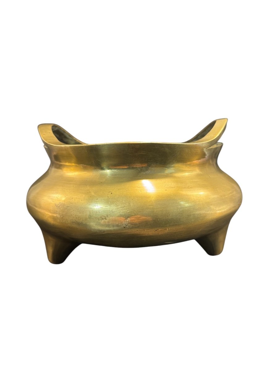 Chinese Bronze Tripod Perfume Burner