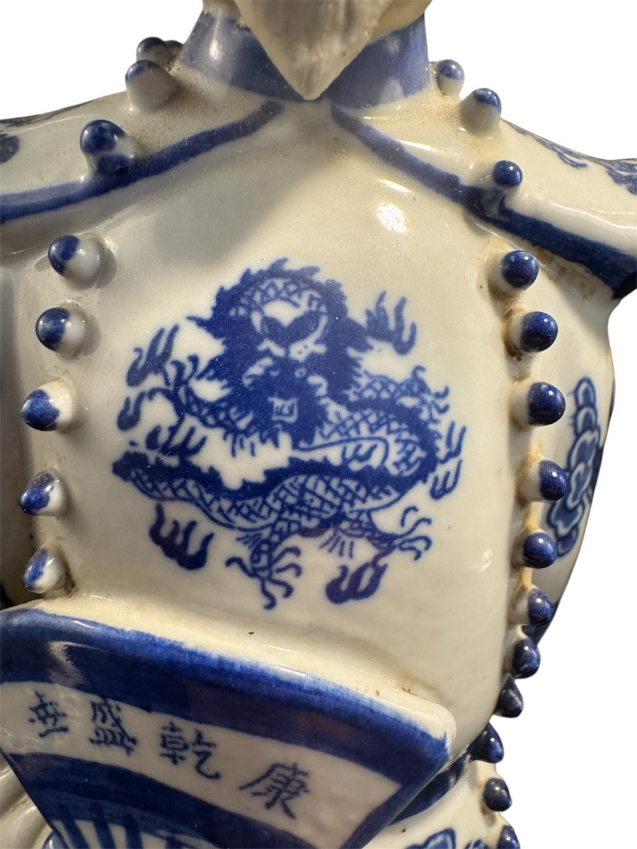 Empereur Et Impératrice De Chine En Porcelaine Bleue Et Blanc-photo-3
