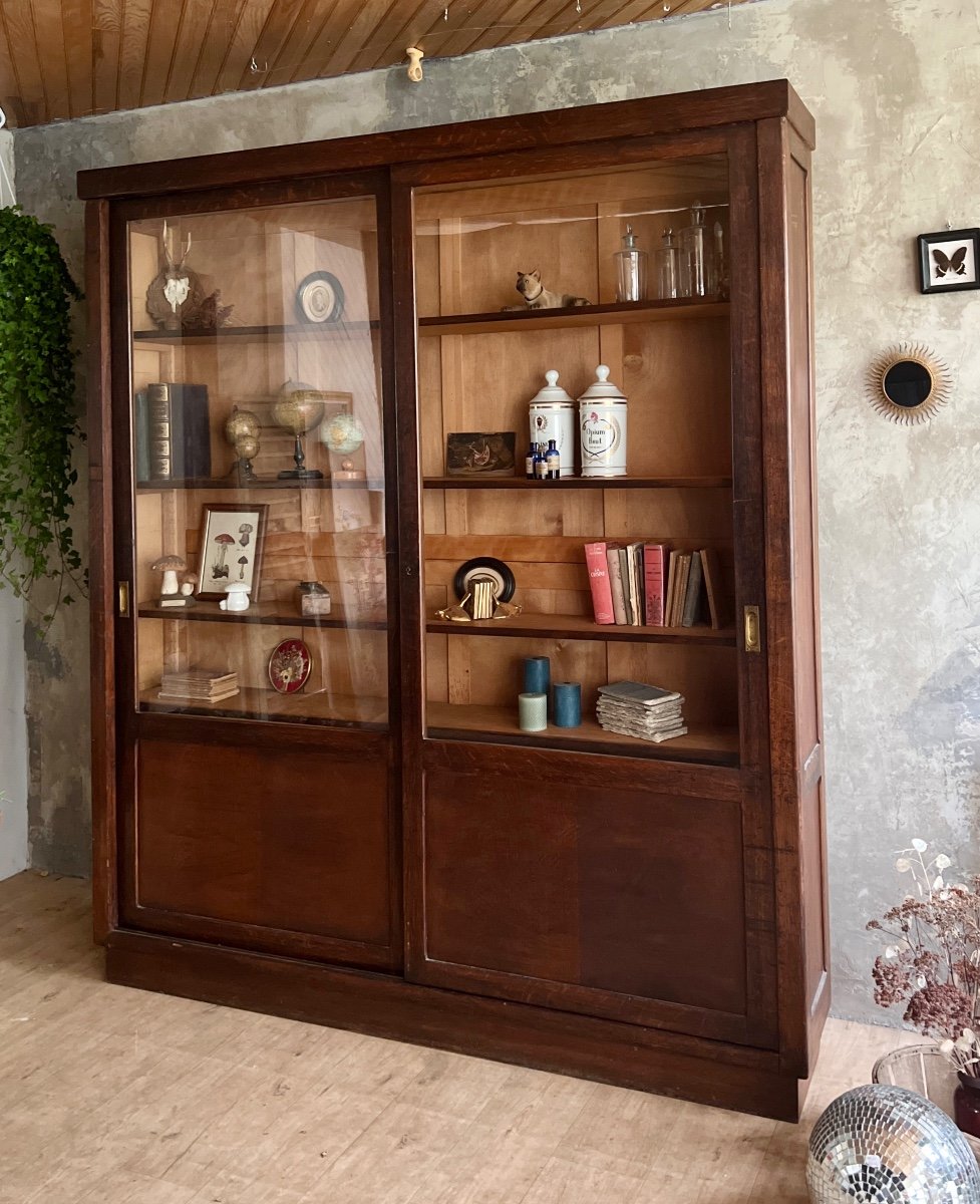 Oak Display Cabinet -photo-2