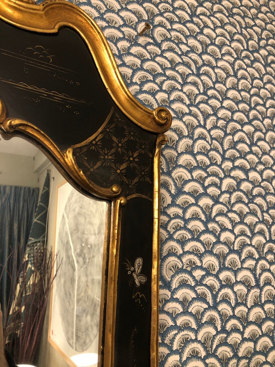 Louis XV Style Lacquered Mirror With Chinoiserie -photo-2