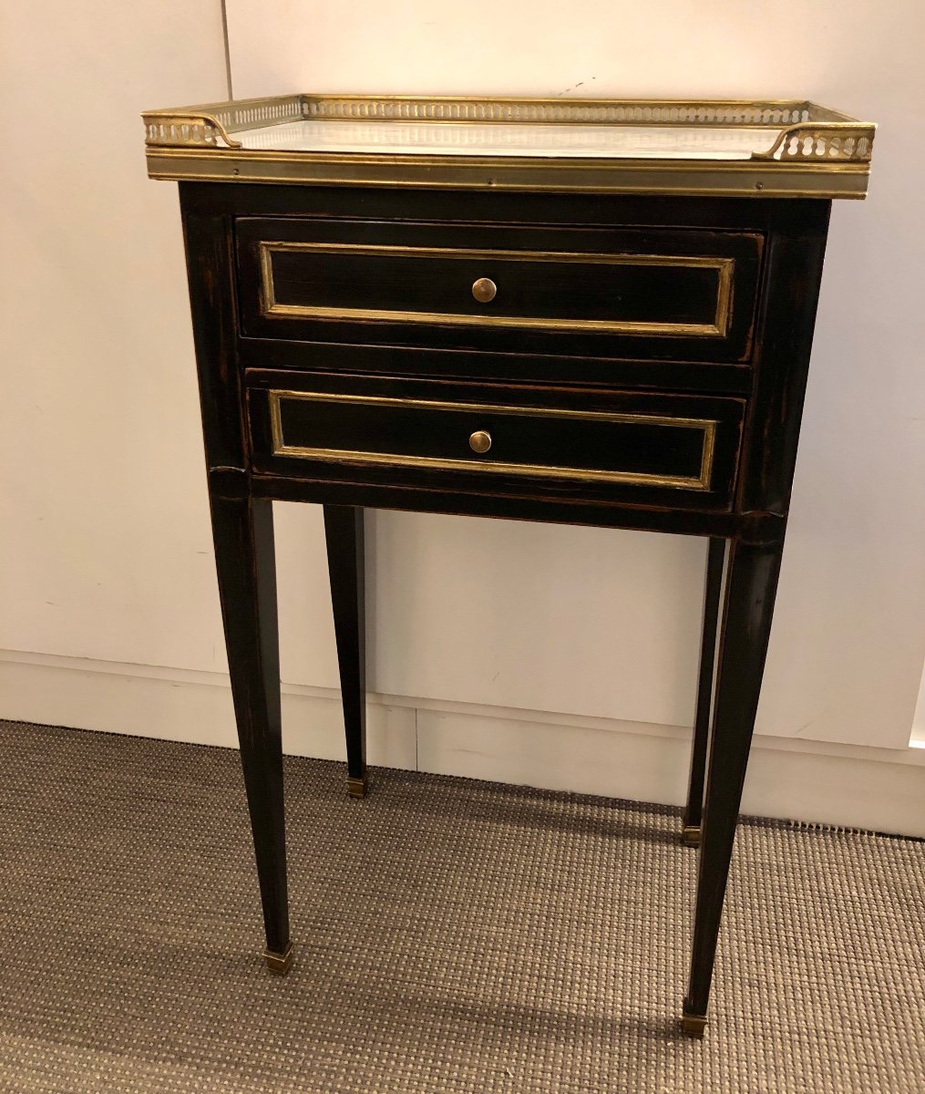 Louis XVI Style Black Lacquered Bedside Table -photo-1