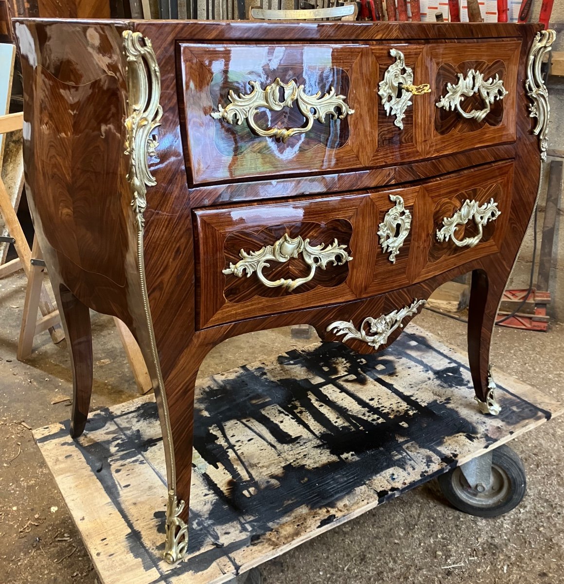 Louis XV Sauteuse Commode Stamped Tairraz-photo-2