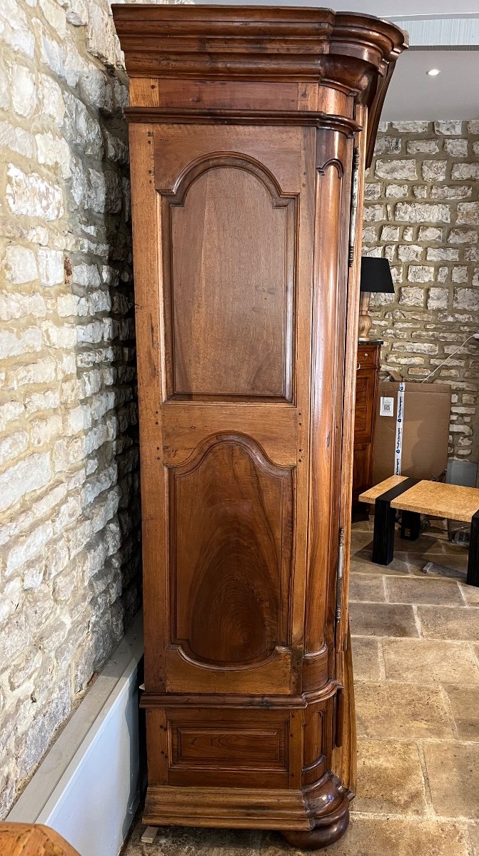 Exceptionnelle Armoire Pantalonniere Louis XIV en noyer-photo-3