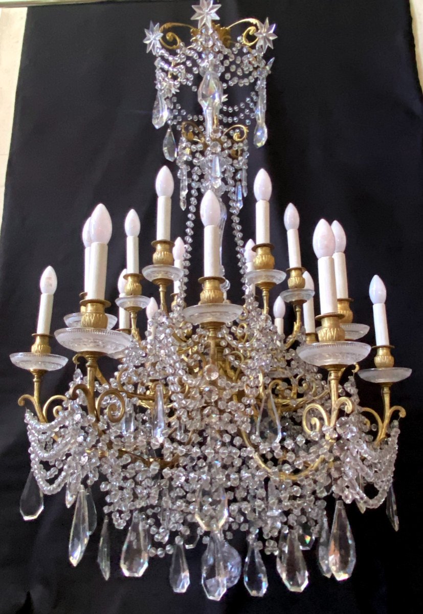 Large Baccarat Chandelier In Gilt Bronze And Crystal-photo-2