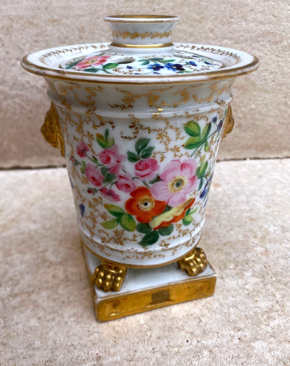 Paris Porcelain Flower Vase-photo-1