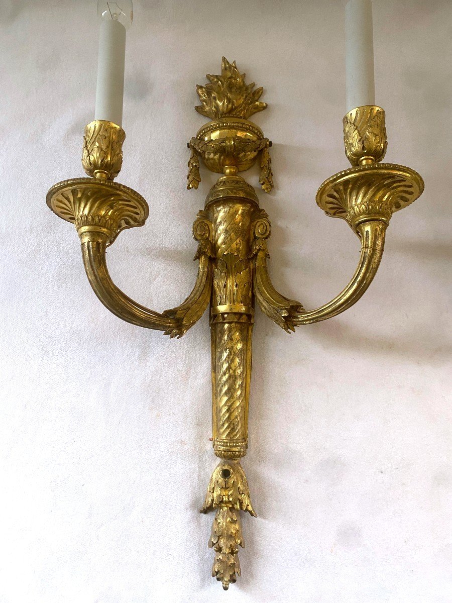 Pair Of Louis XVI Gilt Bronze Wall Lights By Prieur-photo-2