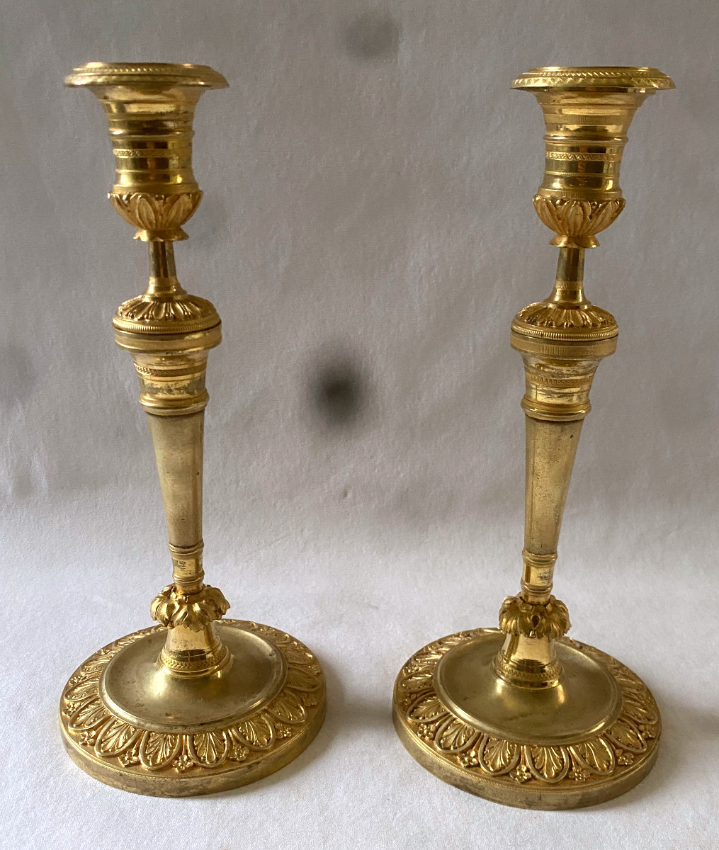 Pair Of Directory Candlesticks In Gilt Bronze-photo-2