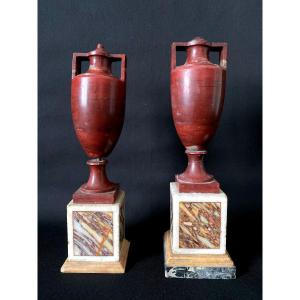 Guiseppe Valadier Paire De Précieux Vases En Marbre Néoclassique