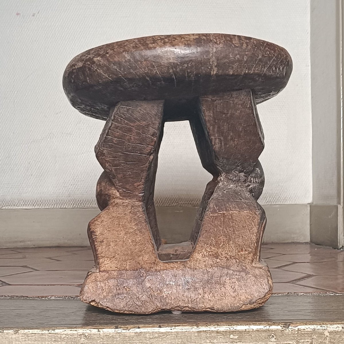 Bamiléké, Openwork Single-stem Stool Of The “spider” Type-photo-4