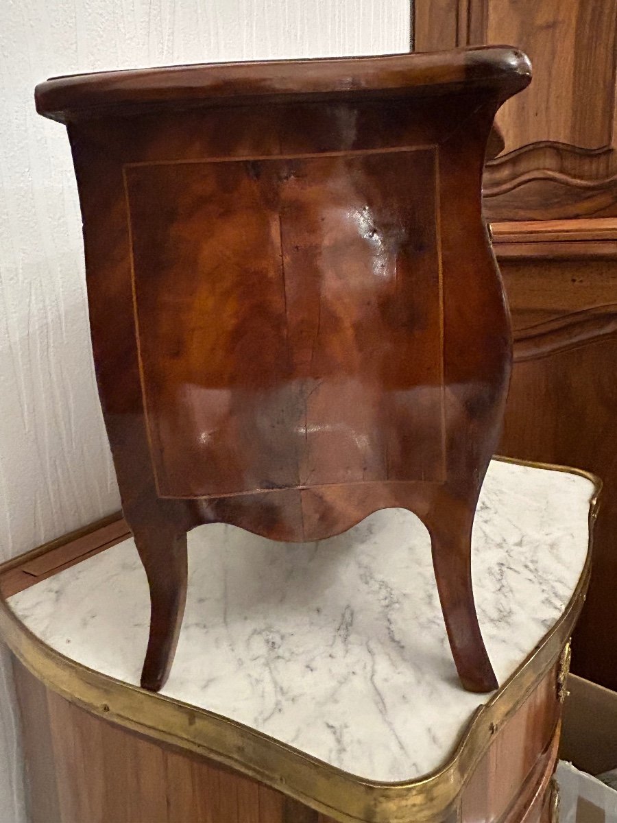 Petite Commode  De Maîtrise -photo-3