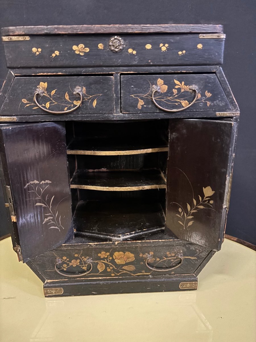 Cabinet, Japanese Jewelry Box 19th Century -photo-2