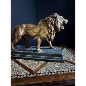 Sculpture Lion Barye