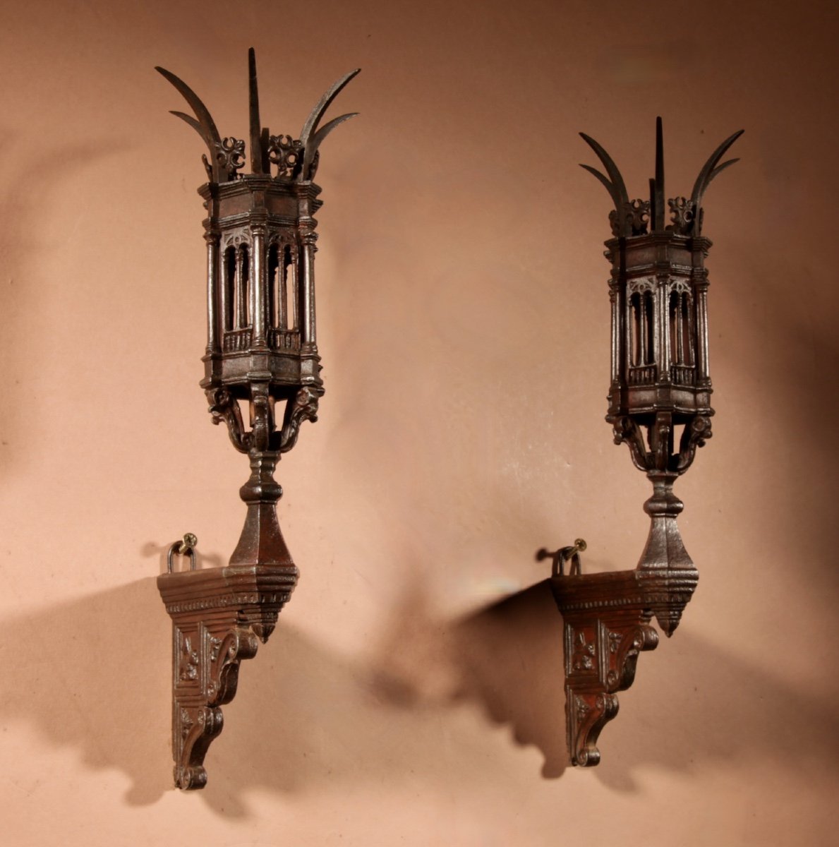 Interesting Very Fine Cast Pair Of Small White Metal God Lamps / Lanterns-photo-4