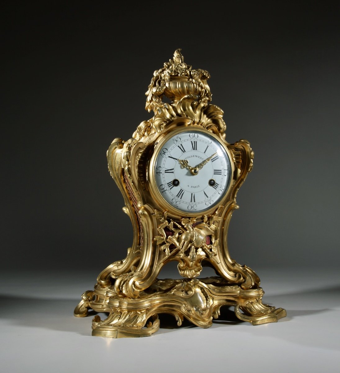 St. Germain Pendule Louis Quinze Française Très élégante Et Importante, Vers 1750