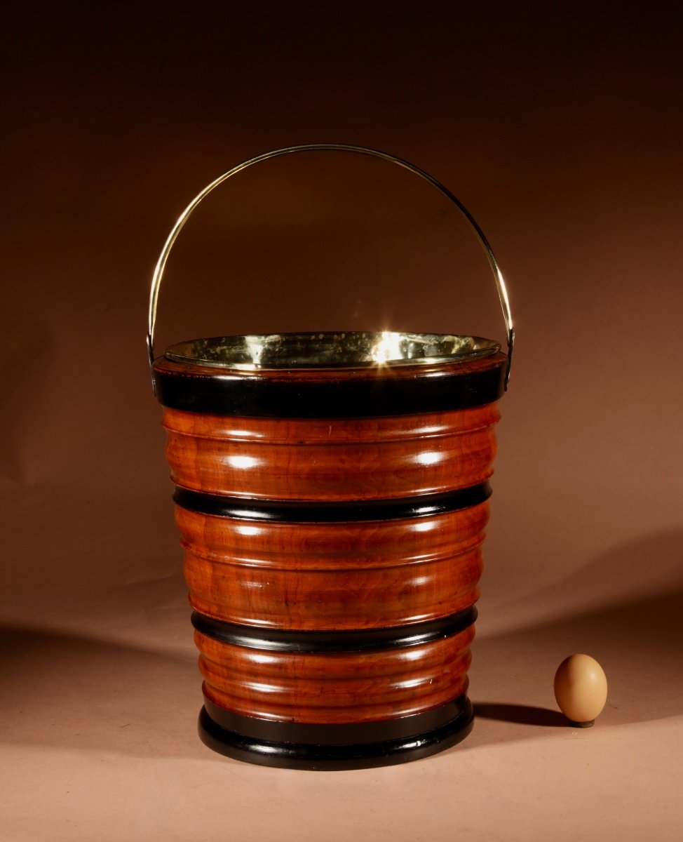  A Very Decorative Original Peat Tea Bucket, Jardinière Tea Stove.