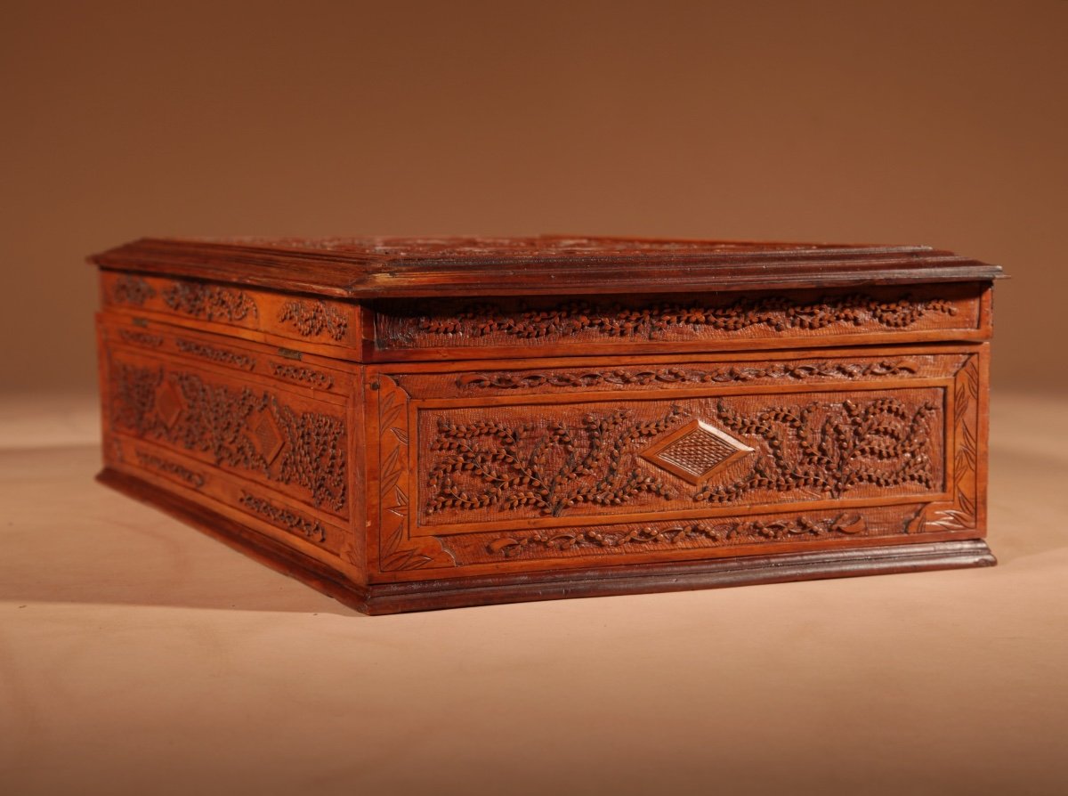   Chinese Canton Large Very Fine Carved Wooden Box Circa 1900-photo-7