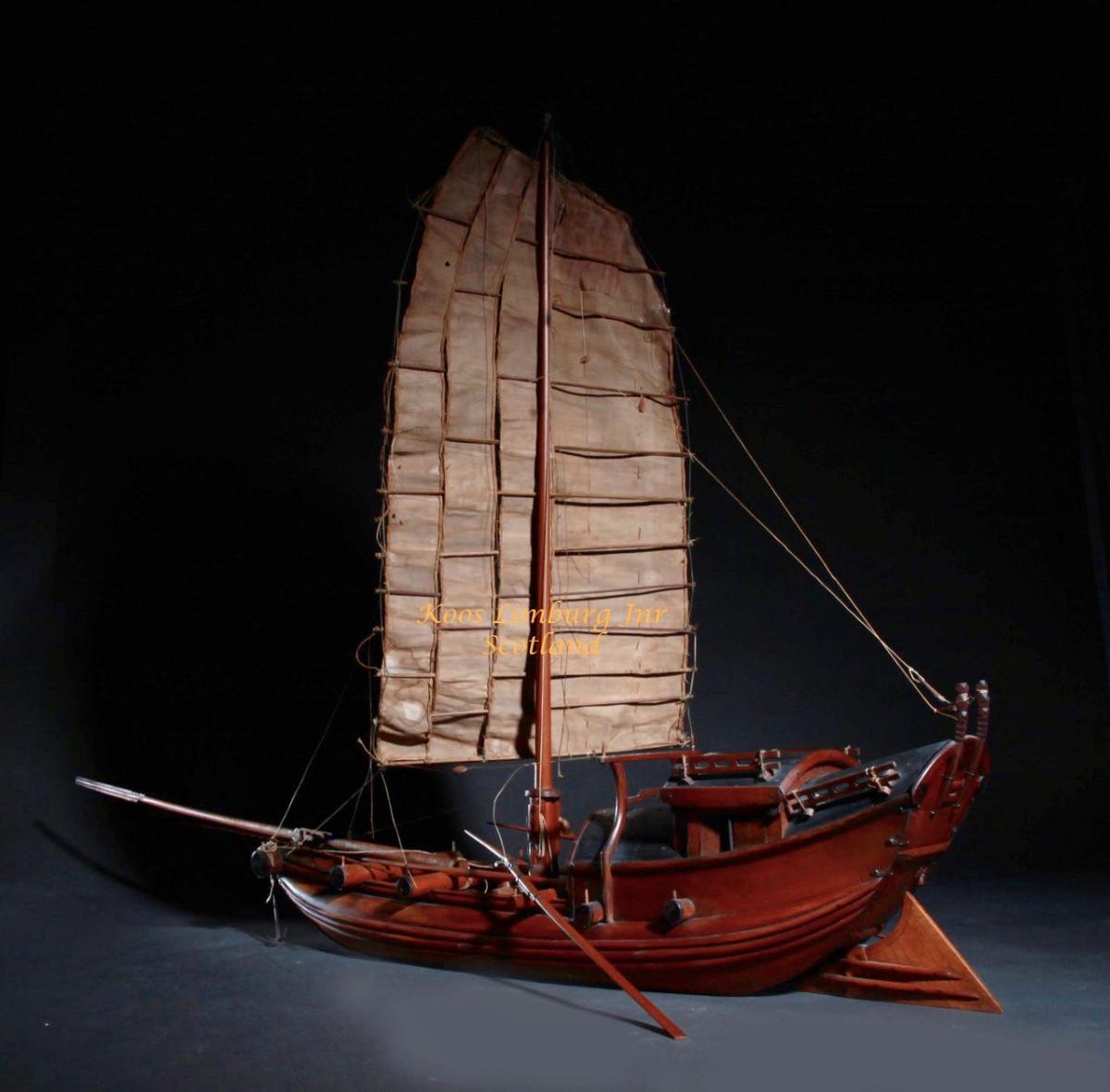 A Very Interesting International Collection Of Eight Boat / Raft Models. Circa: 192-photo-2