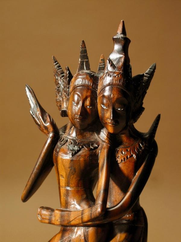 Pair Of Balinese Dancers Finely Carved, Very Elegant, Indonesian, Around 1920-1940-photo-2