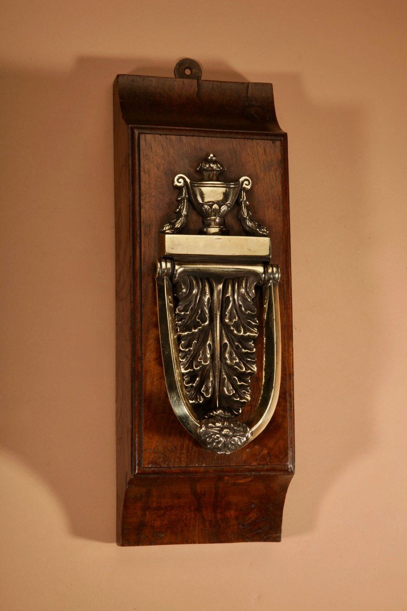 Heurtoir De Porte En Laiton Antique Louis Seize d'Origine.