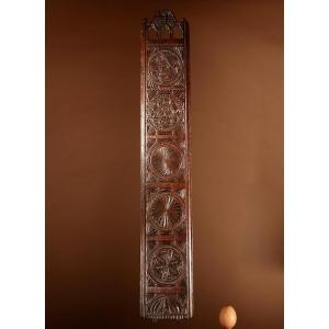  A Very Finely Carved Dutch Oak Mangle Board. Circa 1800.