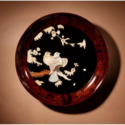  A Very Decorative Japanese Lacquered Charger. Meiji Period (1868-1912)