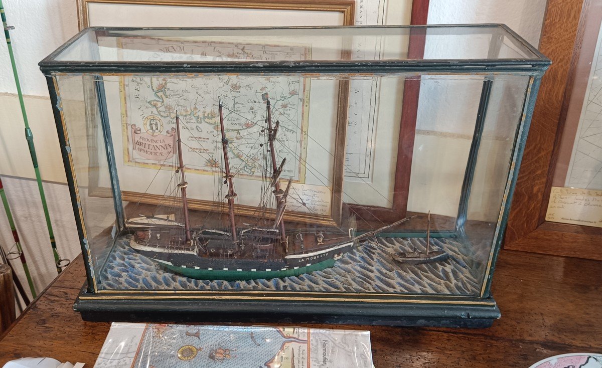 Diorama, Maquette De Bateau Fin 19ème Sous Vitrine 