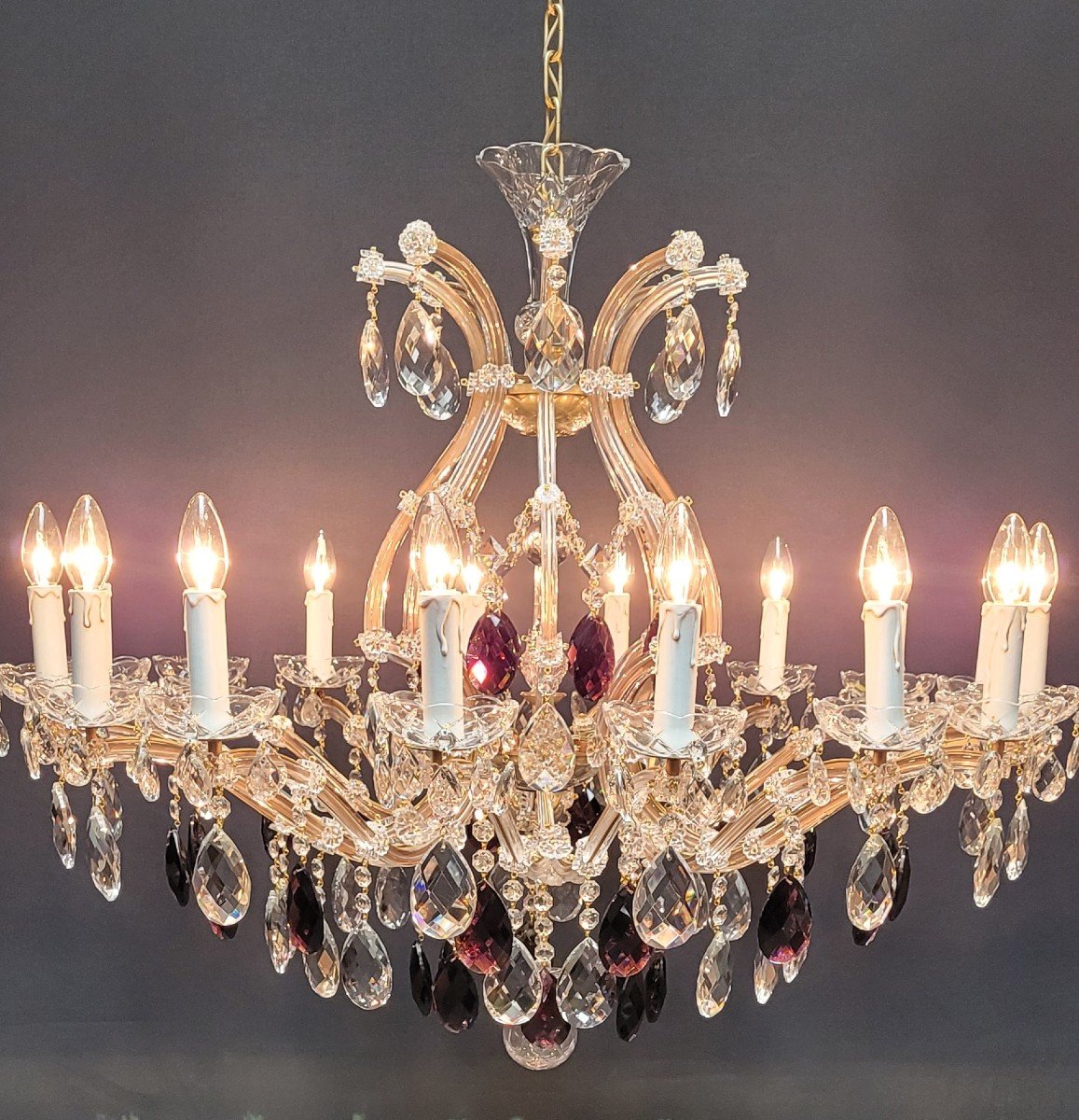 Maria-therese Chandelier Restored To 16 Light Points.