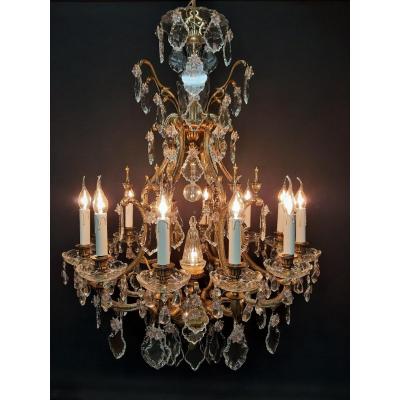 Superb Spanish Chandelier With 13 Light Points