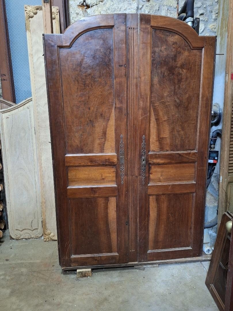 Paire De Portes d'Armoire Cintrées