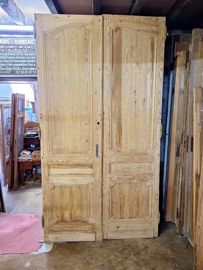 Pair Of Louis XV Doors In 262x140 / Antique Doors / Communication Doors / Woodwork