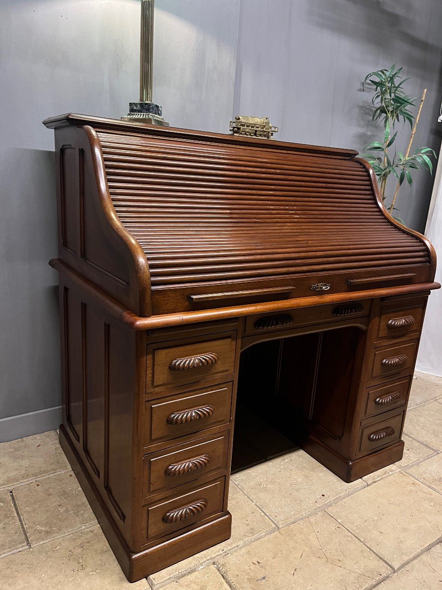 American Desk In Blond Mahogany With Cylinder 