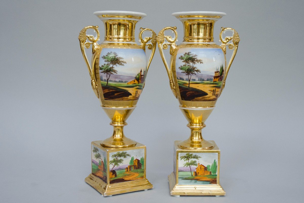 Pair Of Ovoid Vases On Square Bases, Brussels Porcelain, 19th Century