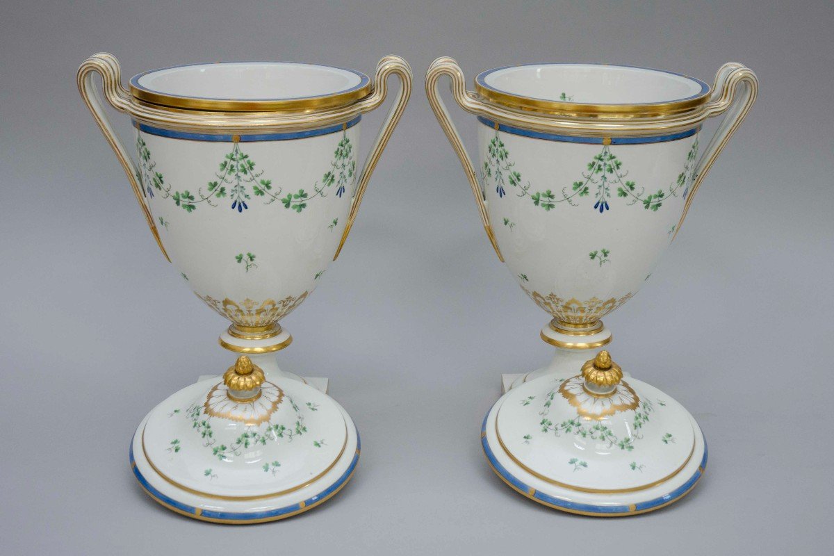 Grande Paire De Rafraîchissoirs En Porcelaine De Vienne 18e Siècle (1783)-photo-2