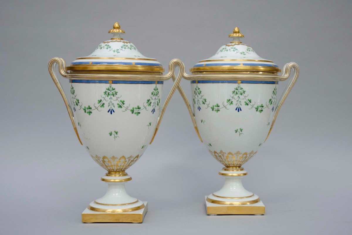 Grande Paire De Rafraîchissoirs En Porcelaine De Vienne 18e Siècle (1783)-photo-4