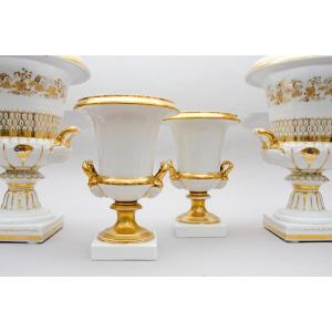 Pair Of White And Gold Porcelain Crater Vases, Jacquet And Nedonchelle In Brussels, 1834-1839